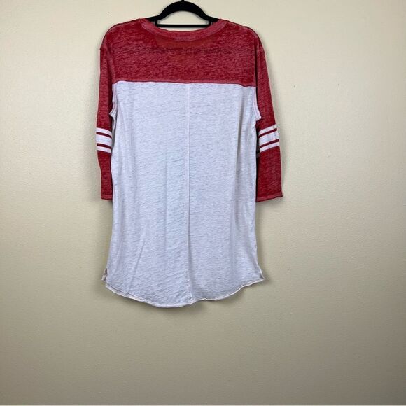 Disney Shirt Sleepshirt Be our Guest Red and White with Graphic Print Size M - Picture 3 of 4